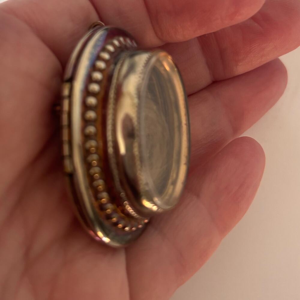 Antique Silver Victorian Mourning Hair Locket – 17g Convertible Brooch Pendant - Picture 9 of 9
